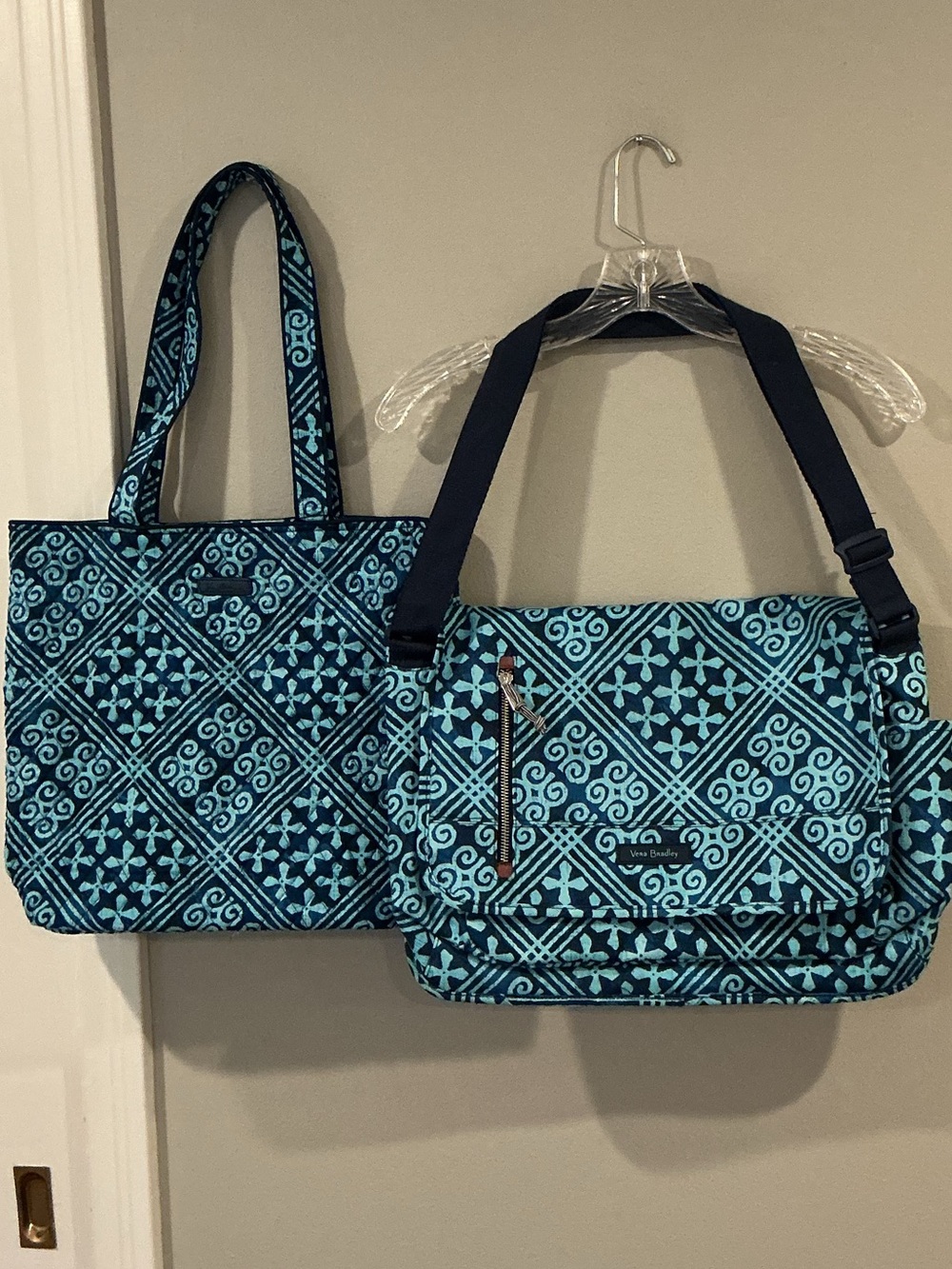 Vera Bradley Retired Cuban Tiles Laptop Messenger Bag & Matching Tote New